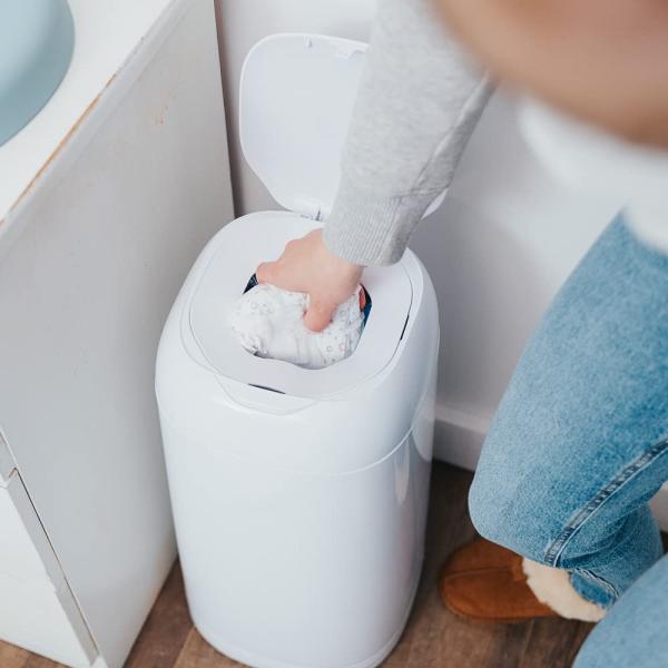 Angelcare Windeleimer + 3 Nachfüllpackungen gegen Gerüche, hohe Kapazität, antibakteriell, einfache Verwendung, Weiß Bild 5