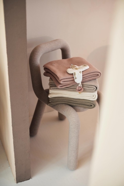 Jollein 516-522-67053 Kinderdecke Strickdecke Basic Knit Olive (100x150 cm) Bild 8