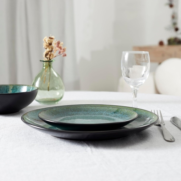 HOME DECO FACTORY, KA0430, Elia Plate in Durable Ceramic, modern and elegant Design, ideal for All Your Meals, Dishwasher Safe, 27 cm, Green and Black Bild 6