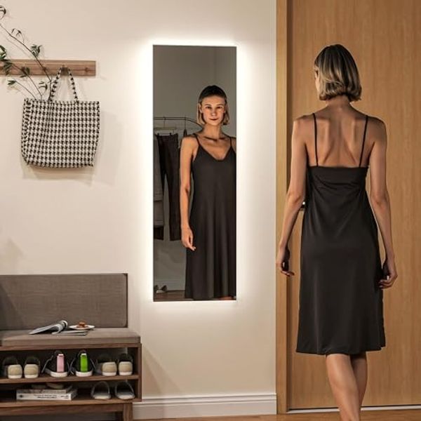 HOMCOM Standspiegel 40 x 120 cm, mit LED Lichte, Touch-Steuerung (Wandspiegel, 1-St, Ganzkörperspiegel), für Schlafzimmer, Wohnzimmer, Weiß