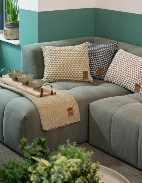 Knit Factory Mila Kissen 60x40 cm Wabe Beige Schwarz Bild 6