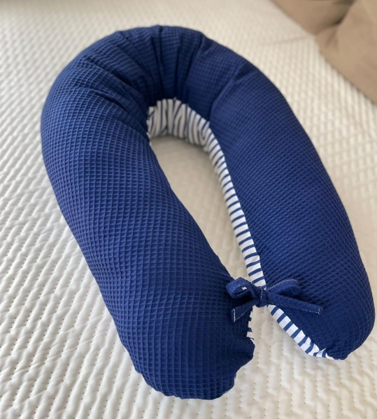 Loolay Stillkissen Attmungsaktive WAFFELPIQUE + GLATT Baumwolle XXL Stillkissen 170 cm, 1A Qualitat Europäische Stoffe unf Kleinserien-Nähen, LOOLAY® Stillkissen + Bezug, WEICH Schwangerschaftskissen Seitenschläferkissen Dunkelblau, Weiß