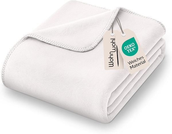 WOHNWOHL Kuscheldecke 150x200 cm • weiche Tagesdecke • Sofadecke • Wohndecke • Winterdecke • Ökotex Zertifizierte Baumwolldecke • Farbe: Offwhite