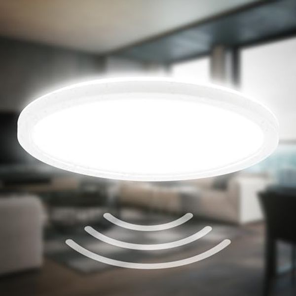 B.K.Licht LED Deckenleuchte BKL1604 Ultraflache LED Badleuchte, mit Microwavesensor, IP44, Bewegungsmelder, LED fest integriert, Neutralweiß, 4.000K, 2.400 Lm, 18W, indirekte Hintergrundbeleuchtung, ⌀29cm, Weiß