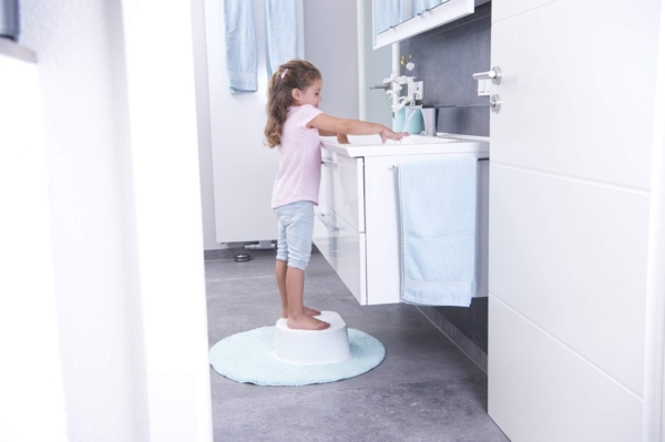 Rotho Bella Bambina Baby Schemel Trittschemel Hocker Fantastic Mauve Bild 5