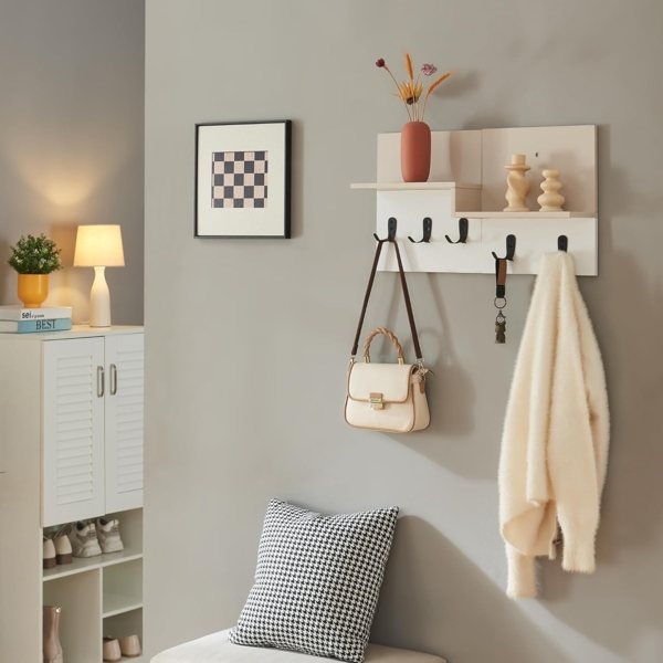 Wandgarderobe Botaruvn mit 2 Ablagen 34x59x13 cm Beige/Weiß [en. casa]