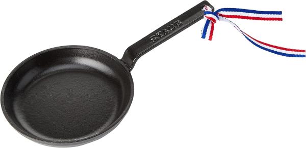 Staub Pans Mini Bratpfanne 12 cm, Gusseisen, Schwarz