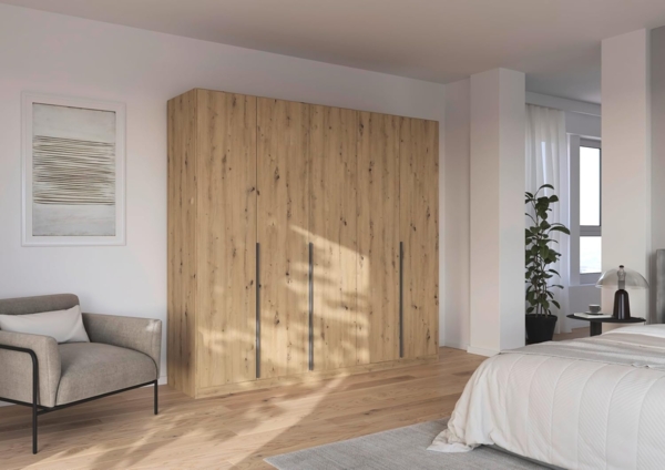 Rauch Möbel Alabama, Kleiderschrank, Garderobenschrank, 5-türig, Zubehör Basic, 3 Kleiderstangen, 6 Einlegeböden, Farbe Eiche Artisan, Holz, Griff Grau metallic, 226 x 229 x 54 cm Bild 2