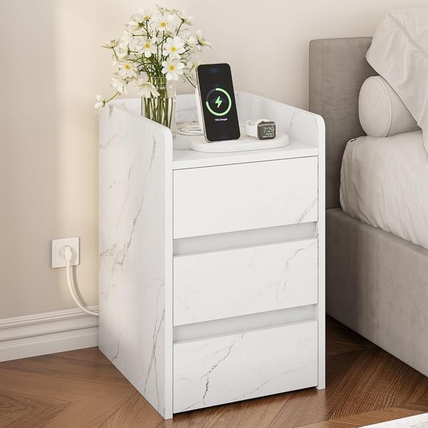 YITAHOME Nachttisch mit 3 Schubladen und Netzteil, Nachtkommode mit Ladestation, 2 USB-Anschlüssen und Steckdosen, wasserfester Beistelltisch für Wohnzimmer und Schlafzimmer, 35 x 40 x 60 cm (Marmorweiß)