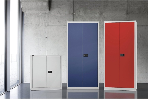 Bisley 'Universal' Flügeltürenschrank, Schwarz, 195 x 40 x 60 cm, 4 Fachböden Bild 4