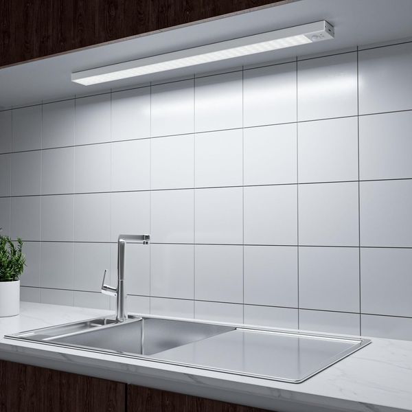 OUILA Unterbauleuchte Küche Led, 43.5CM 84LEDS Schrankbeleuchtung 2500mAh Wiederaufladbar Lichtleiste mit Bewegungsmelder, LED Leiste Küchenlampe für Kleiderschrank, Treppe, Werkbank (Weiß)