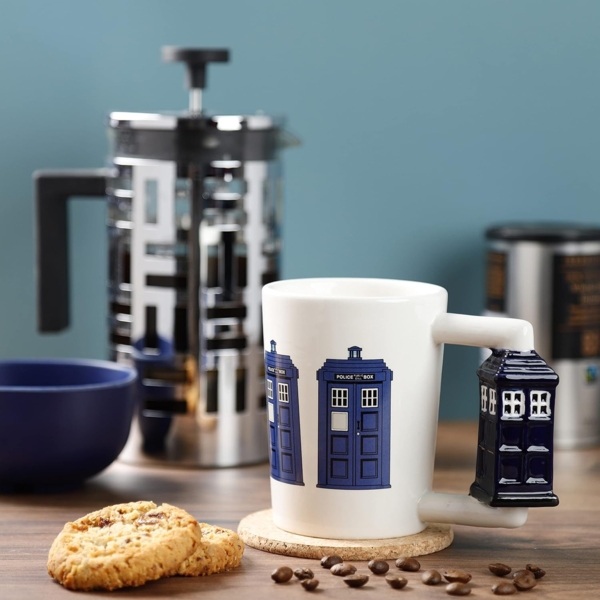 Puckator Keramikbecher in Form eines Polizei-Boxs, Mehrfarbig, Höhe 10,5 cm, Breite 13 cm, Tiefe 8 cm Bild 2