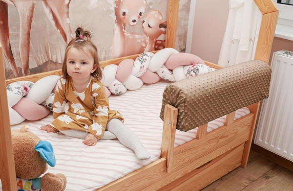 Bettkantenschutz für Kinderbetten 80 cm - Schutz für Bettrahmen Baby Bett rausfallschutz für boxspringbett bettgitter mit Bezug Kantenschutz Kinder Babybett Hellbeige Bild 5