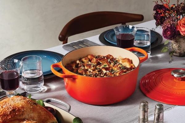 Le Creuset Signature Gusseisen-Bräter mit Deckel, Für alle Herdarten und Induktion geeignet, Rund, Ofenrot, 26,0 cm, 5.3 Bild 7