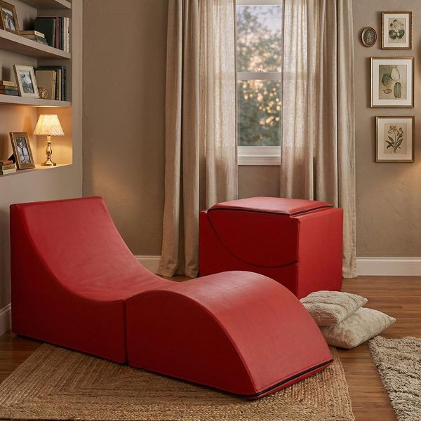Talamo Italia - Klappbett Andreina, Puff umwandelbar in Einzelbett, 100% Made in Italy, Puff, umwandelbar in eine Chaiselongue aus Kunstleder, Cm 130x50h50, Rot