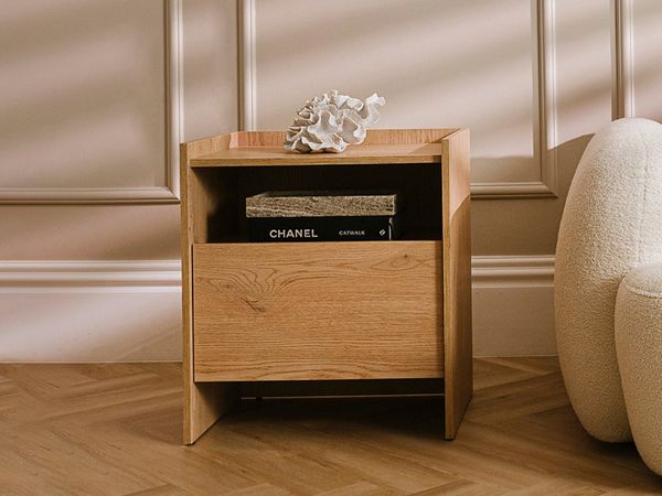 Beautysofa Nachttisch JUNI mit Schublade (Offene Ablagefläche, im Japandi-Stil)