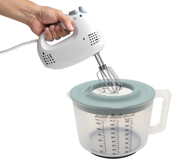 mucHome Messbecher 3in1 Rührbecher 2L mit Spritzschutz, Verschlussdeckel und Ausgießer