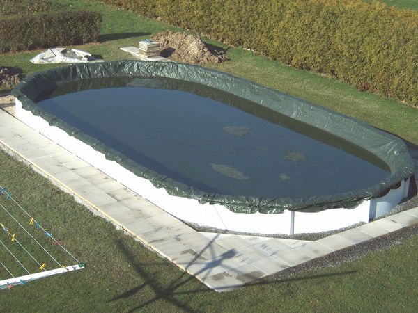 Steinbach Abdeckplane "Winter" für ovale Swimming Pool Stahlwandbecken, grün, 620 x 360 cm