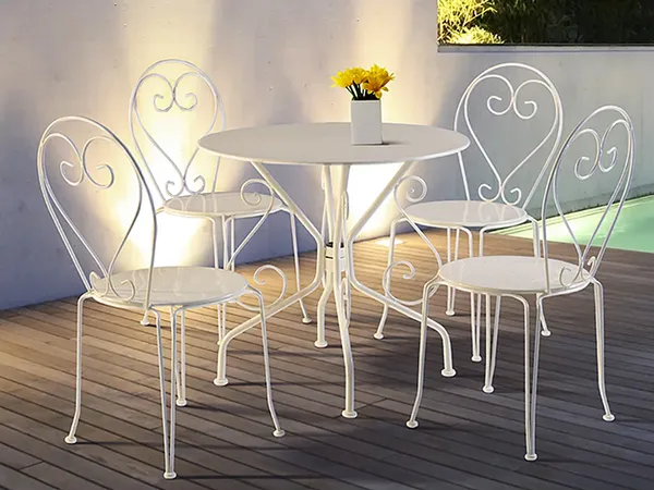 Vente-unique - GUERMANTES Garden dining set Metall Weiß - B 47 cm80 cm x H 71 cm90 cm x L 43 cm80 cm