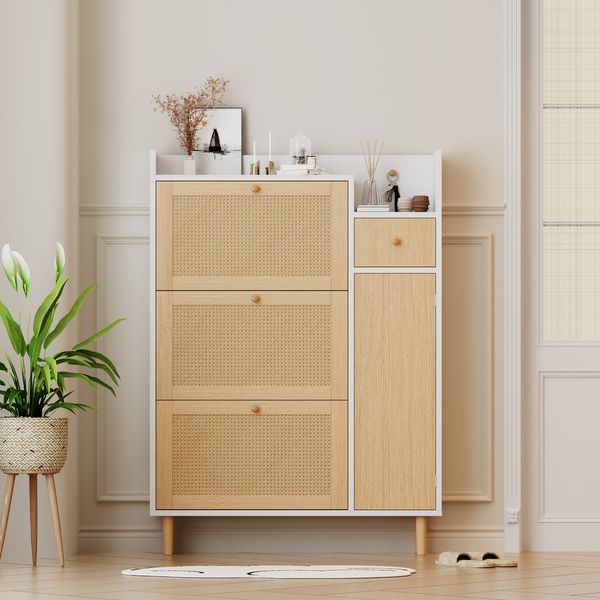 Holzwerkstoff Schuhschrank aus Rattan – geeignet für enge Eingänge – 3 Kipp-Türen und 1 Schublade – mit Massivholzbeinen und Griffen – Maße: B90/H125/T17 cm