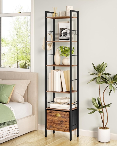 Bücherregal, 6 vertikale Regale mit 1 Zusammenklappbare Stoffschubladenund 4 Haken, offene Regale, Metallrahmen, geeignet für Arbeitszimmer, Wohnzimmer Vintagebraun-Schwarz