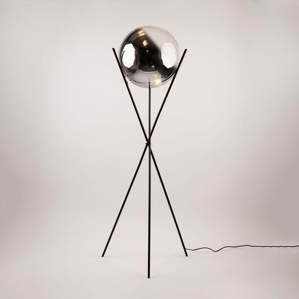 s.luce Orb Axis Glaskugel Stehlampe Dreibein 160cm Rauch Verlauf, Schwarz