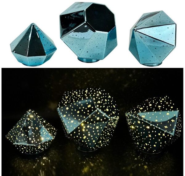Online-Fuchs LED Dekoobjekt Stimmungslicht - 3 Diamanten aus Glas mit LED-Lichterkette & Timer, Dauerleuchten oder sichter Funkeleffekt, warmweiße LED-Beleuchtung, inklusive praktischer 6-Stunden Timerfunktion
