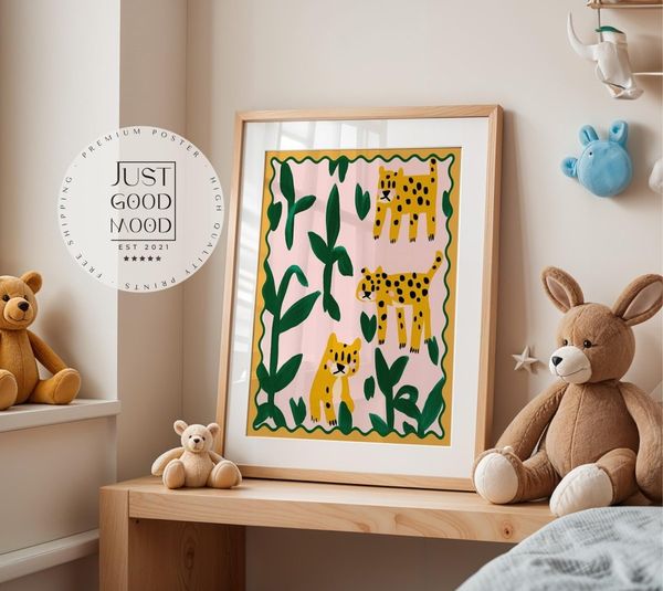 Poster Kinderzimmer Leoparden · Tierposter mit Dschungelpflanzen · Bunte Safari Wanddeko für Kinderzimmer · Dekoprint ohne Rahmen - 13x18cm