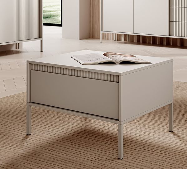 AX LIVING Moderner Couchtisch Beige Trentinis – Quadratisch, 68,1 cm