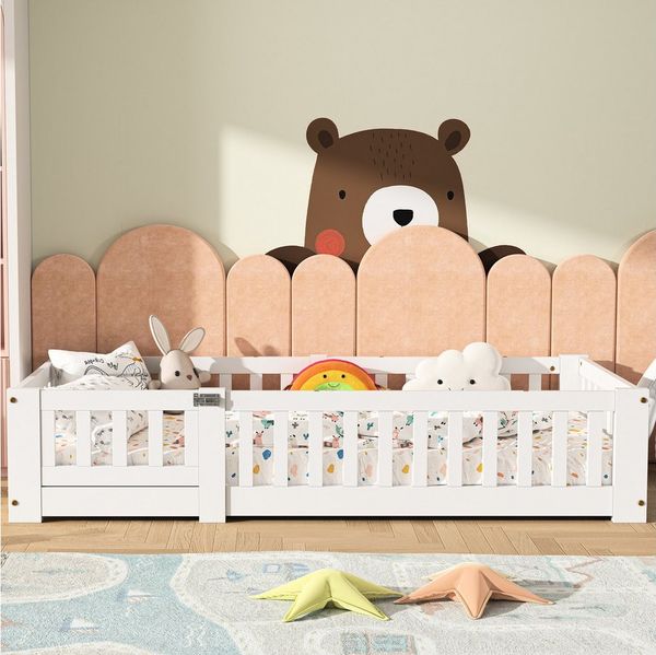 FUROKOY Kinderbett Bodenbett Massivholzbett mit Lattenrost, Holzbett Einzelbett 120x200 cm mit Rausfallschutz,Weiß,Montessori