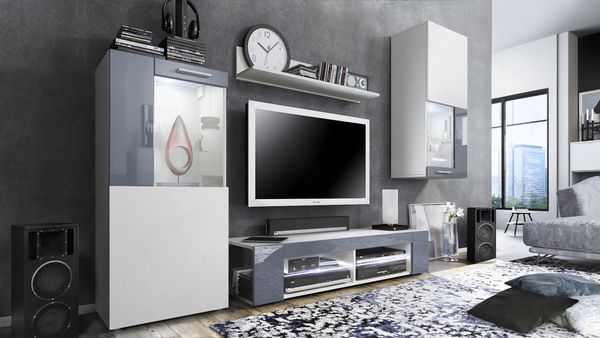 Vladon Wohnwand Movie, Anbauwand bestehend aus 1 TV-Board, 2 Vitrinen und 1 Regal, Weiß matt/Weiß matt/Grau Hochglanz, inkl. LED-Beleuchtung weiß (Gesamt: 300 x 190 x 39 cm)