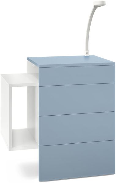 Vladon Nachttisch Queens, Nachttischschrank mit 2 Schubladen und 1 seitlichem Fach zur Wandmontage, Weiß matt/Denim matt, inkl. LED Flexi Lampe weiß (60 x 63 x 36 cm)