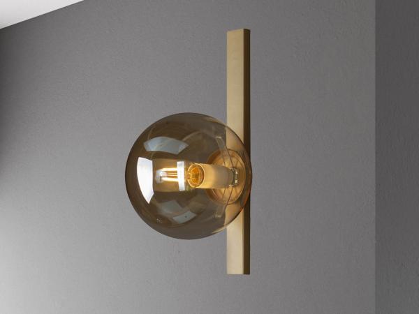 Außergewöhnliche LED Wandlampe Messing 1 flammig - Glaskugel Amber