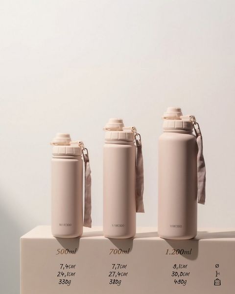 MAMEIDO Thermoflasche, mit 2-in-1 Deckel, Strohhalm und Handschlaufe in 500 ml, 700 ml & 1,2l Bild 2