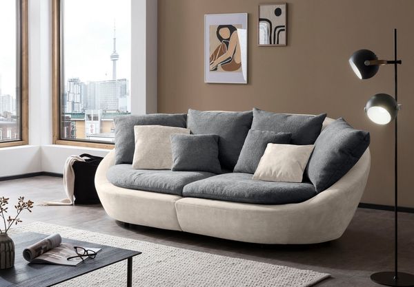 TRENDMANUFAKTUR Big-Sofa Maui, inklusive 4 Rückenkissen und 2 Zierkissen, Designersofa, Organische Form, Sofa frei im Raum stellbar, moderne Optik