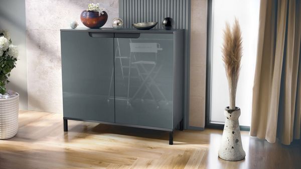 Vladon Kommode Sylt V3 (Moderner Küchenschrank, mit 2 großen Türen), Anthrazit matt / Grau Hochglanz (92,5 x 83.5 x 35)