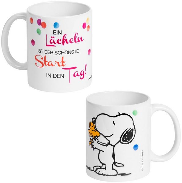 United Labels® Tasse Peanuts Snoopy - Ein Lächeln ist...! - Mug, Keramik
