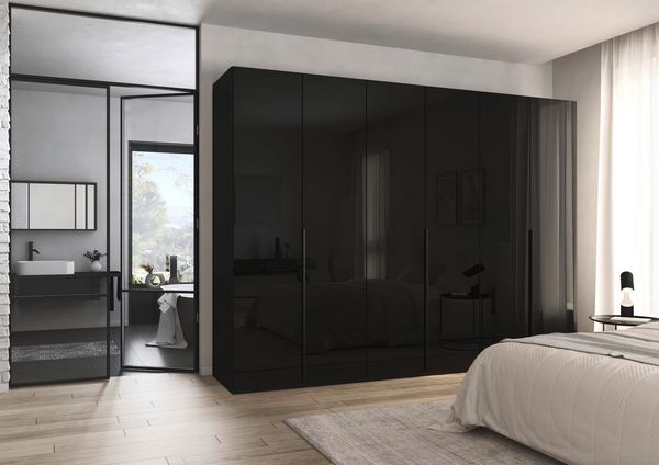 rauch Drehtürenschrank Kleiderschrank Schrank Garderobe Wäscheschrank BESTSELLER MONTCLAR (3 Ausstattungen BASIC/CLASSIC/PREMIUM (SOFT-CLOSE), Breiten 201-400 cm) Front in Glas/Hochglanz/Dekor/Grauspiegel in 5 Breiten MADE IN GERMANY