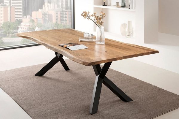 Esstisch 220 x 110 x 77 cm aus Metall und Akazie in Farbe Schwarz und Naturbraun