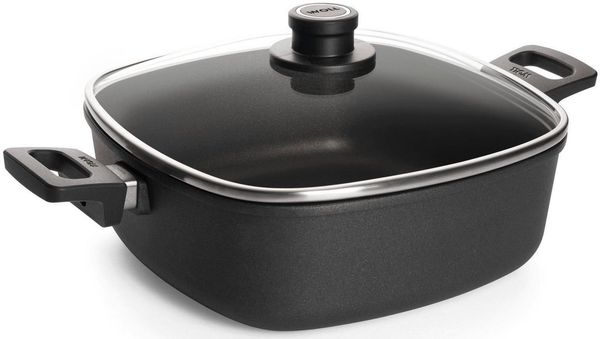 WOLL MADE IN GERMANY Bratpfanne Nowo Titanium, Aluminiumguss, 28x28 cm, Induktion, Made in Germany