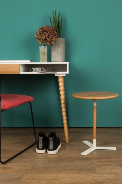 Beistelltisch CORONA aus massiver Eiche von Zuiver Bild 5