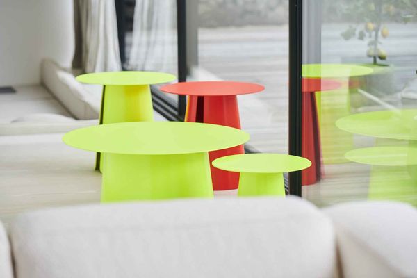 FEEL Beistelltisch bunt leuchthellrot Ø 50 - H: 46cm