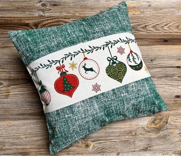 matches21 HOME & HOBBY Kissenbezüge Kissen-Bezug 40x40 cm Weihnachten Motiv grün weiß Baumwolle, (1 Stück), Wohnzimmer Kissen-Hülle als Deko-Kissen Zier-Kissen Sofa-Kissen