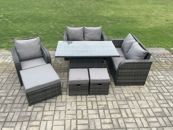 Fimous Rattan Möbel Garten Dining Set im Freien Höhenverstellbarer Aufsteigenderr Tisch Liebe Sofa Stuhl mit 3 Fußhockern