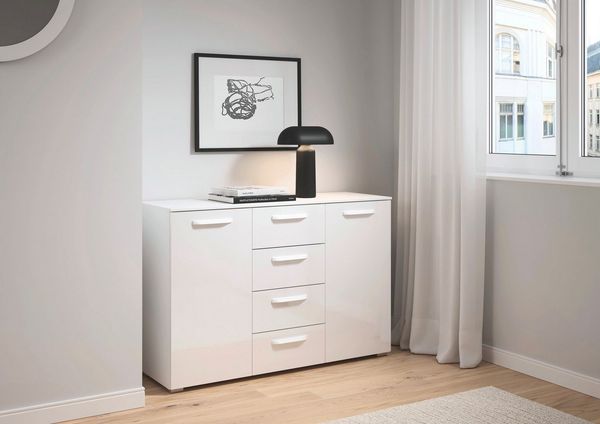 rauch Kombikommode Sideboard Schubladenkommode OTELI mit Dekor- und Hochglanzfront (Breite 120 cm inkl. Soft-Close-Funktion), vier große Schubladen und 2 Türen, mit 4 Einlegeböden MADE IN GERMANY