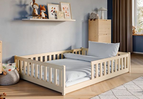 Kinderbett Bodenbett 140x200 cm Bett mit Rausfallschutz & Lattenrost Montessori Bett Bed Gitterbett Kinder Jugendbett Einzelbett optional mit Matratze | Natur Kiefer Holz massiv Junge Mädchen