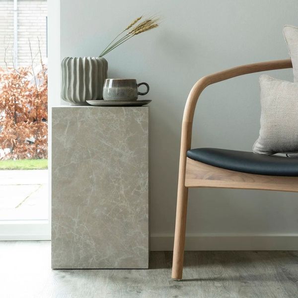 Design Beistelltisch POSTATO 50cm Marmor-Look beige creme Pflanzsäule