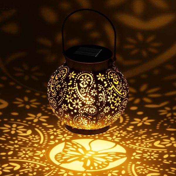 OUILA Solarlaterne für Außen, IP65 Wasserdicht Hängende LED Gartenlaterne, Vintage Outdoor Solarlampen für Terrasse, Veranda, Hof und Rasen