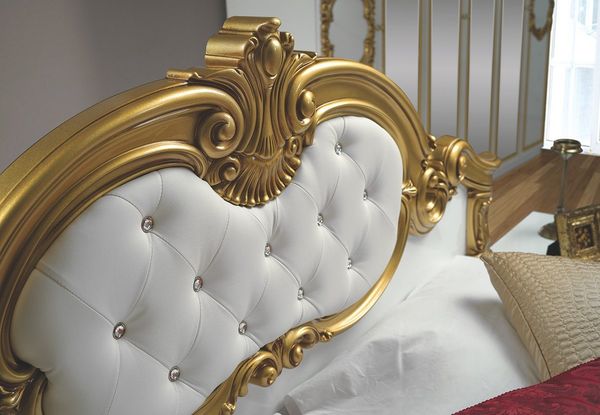 Interdesign24 Schlafzimmer-Set Barokko, (im klassischen Barock Stil, 6-Teilig), in Weiß/Gold Hochglanz