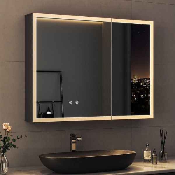 WDWRITTI Badezimmerspiegelschrank LED Spiegelschrank Schwarz Aluminum Badezimmer Schrank (Hängeschrank Badschrank 2-türig, 80x13,5x60cm) Doppelseitiger HD-Spiegel, 3Lichtmodi, Dimmbar, Anti-fog, Memory